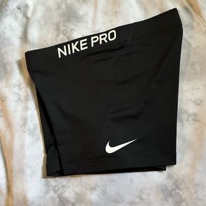 Nike women’s Pro shorts , size M , black